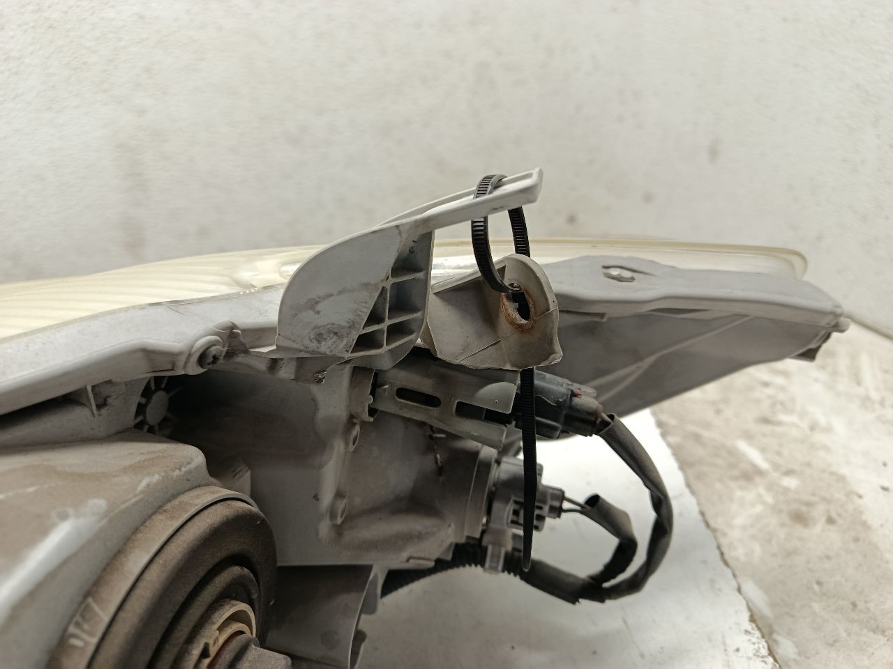 Part image 6