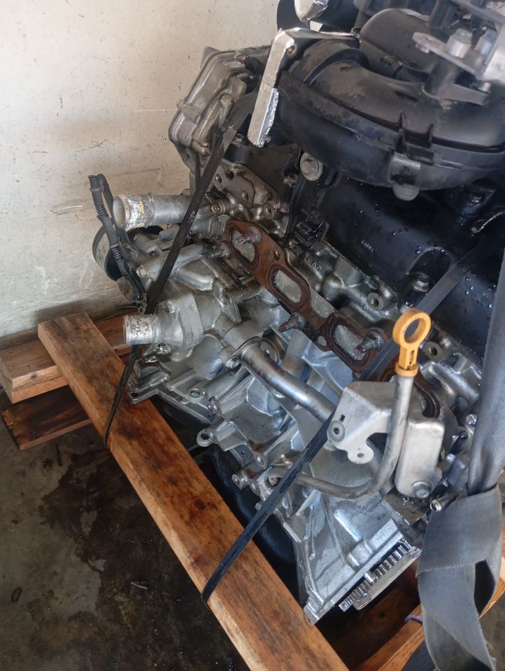 Part image 7