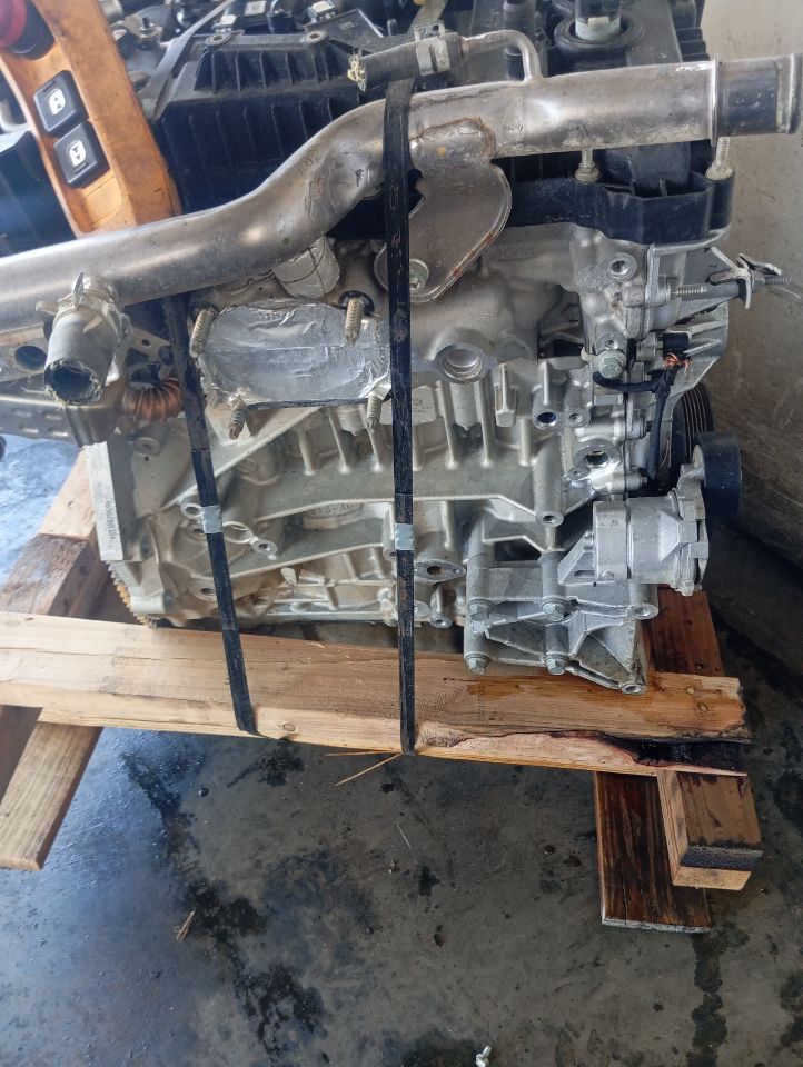 Part image 7
