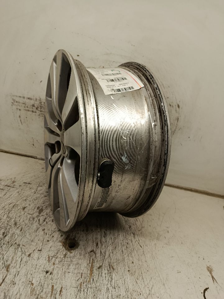 Part image 4