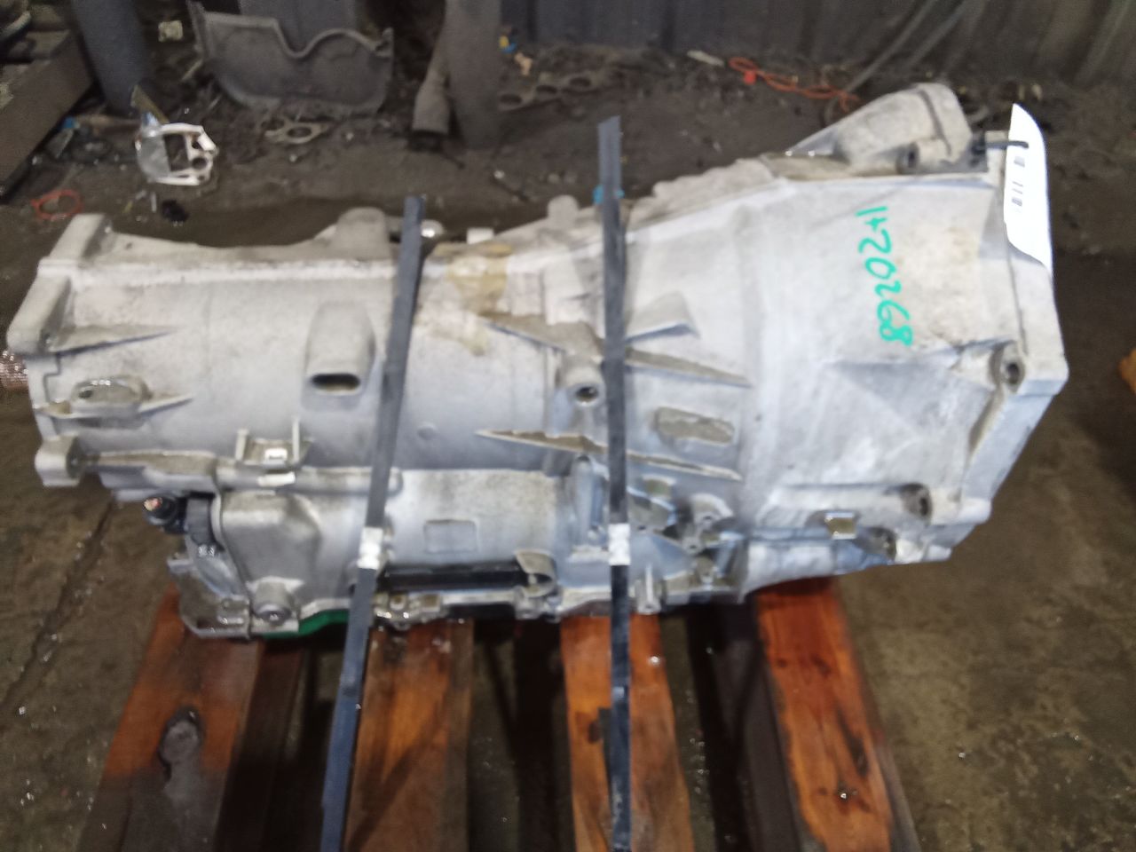 Part image 4