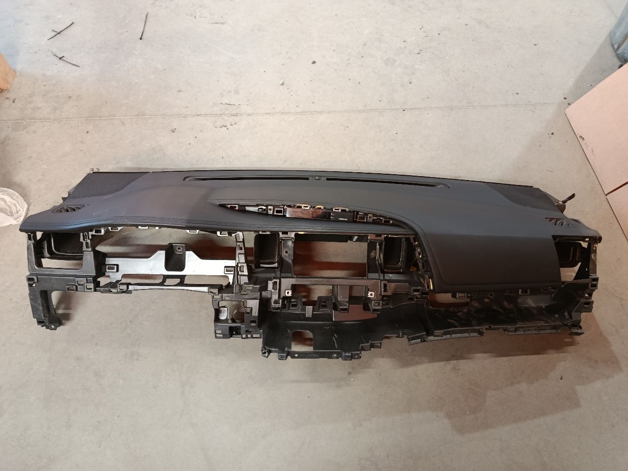 Part image 1