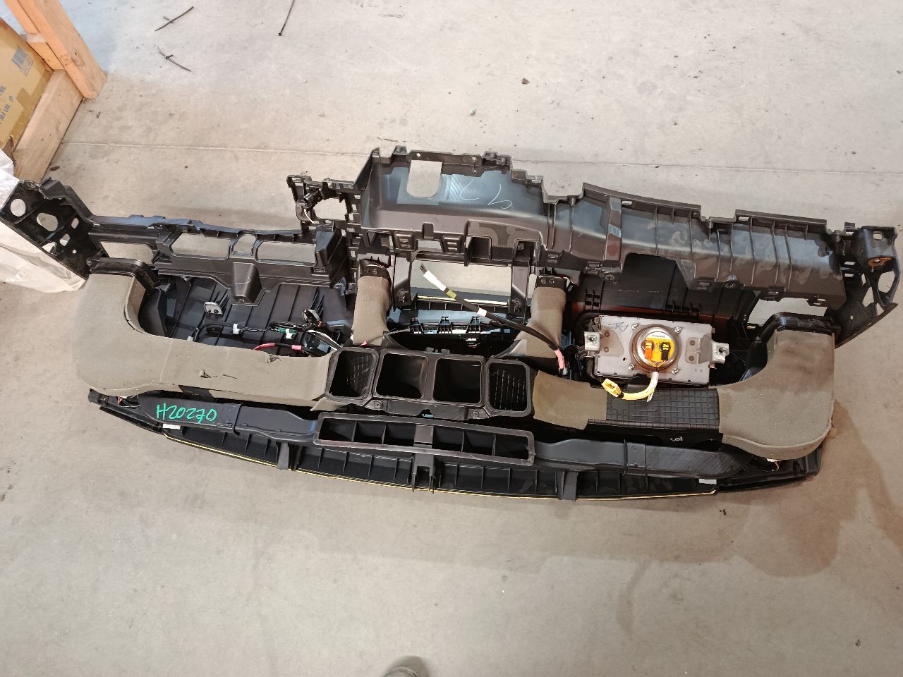 Part image 5