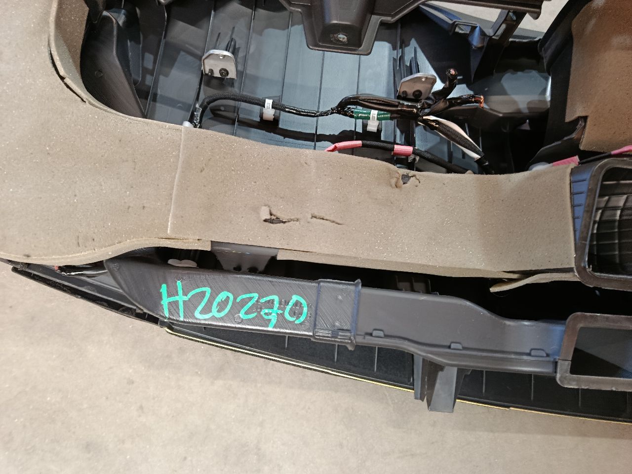 Part image 6
