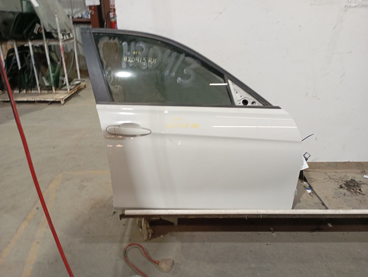 Part image 3