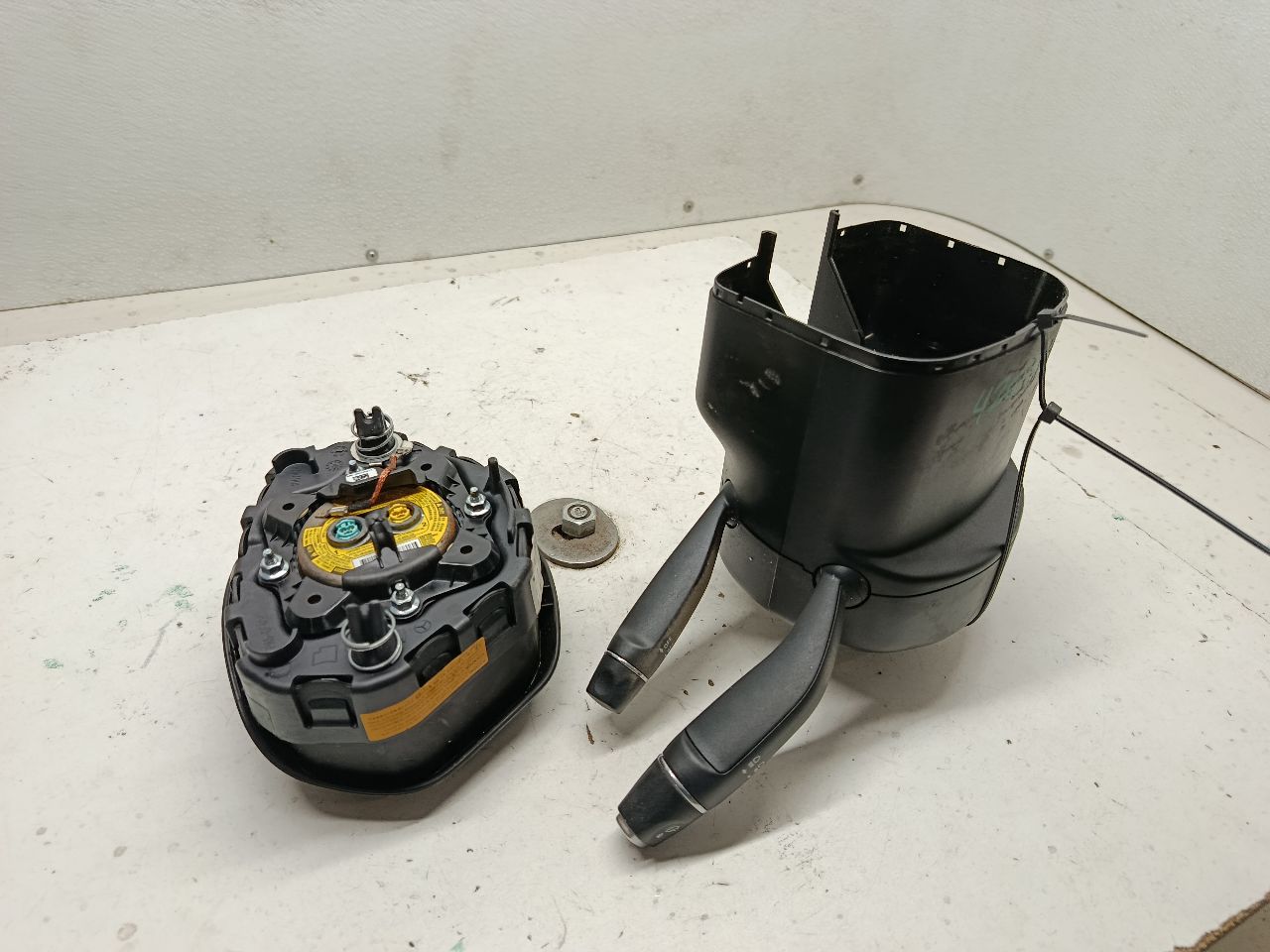 Part image 9