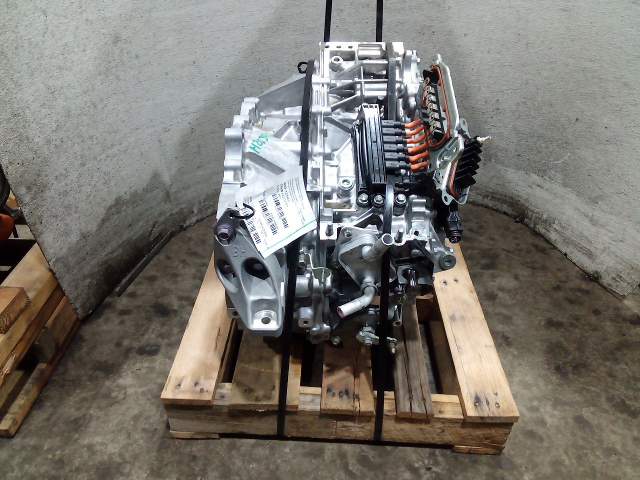 Part image 3