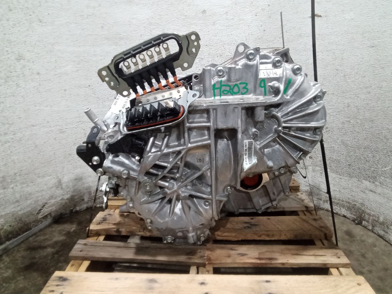 Part image 4