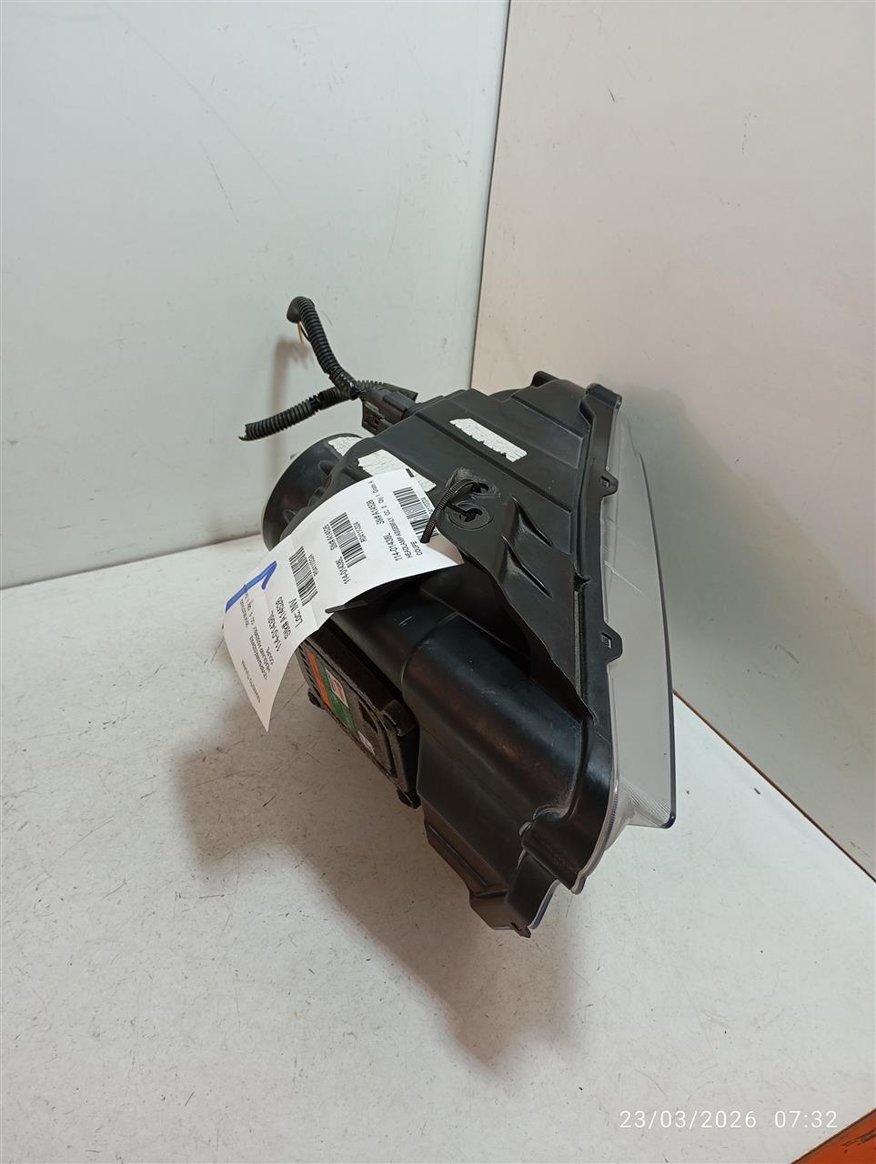 Part image 2