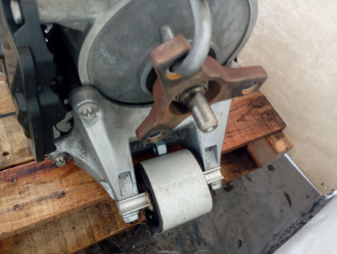Part image 7
