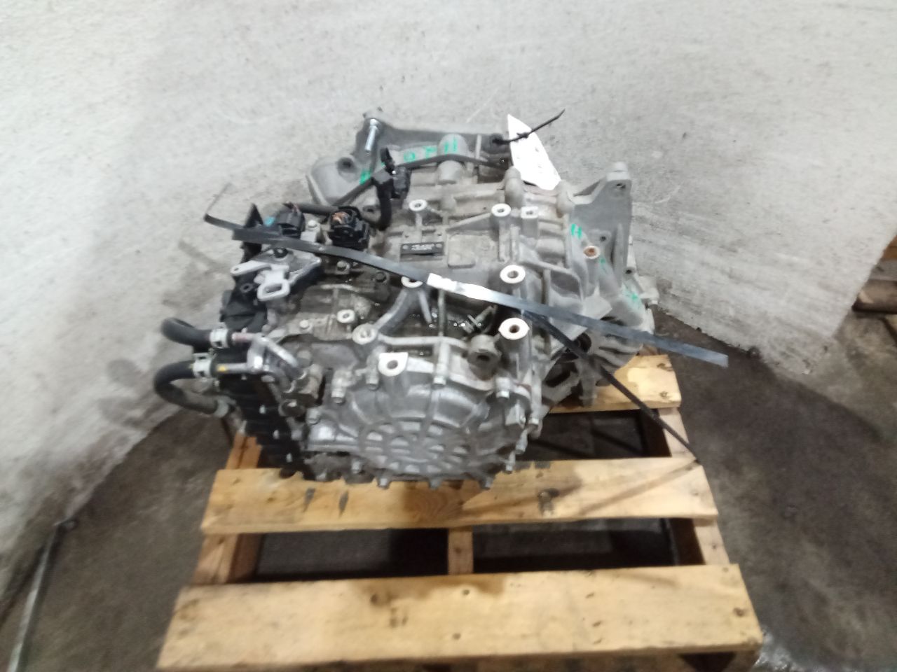 Part image 3