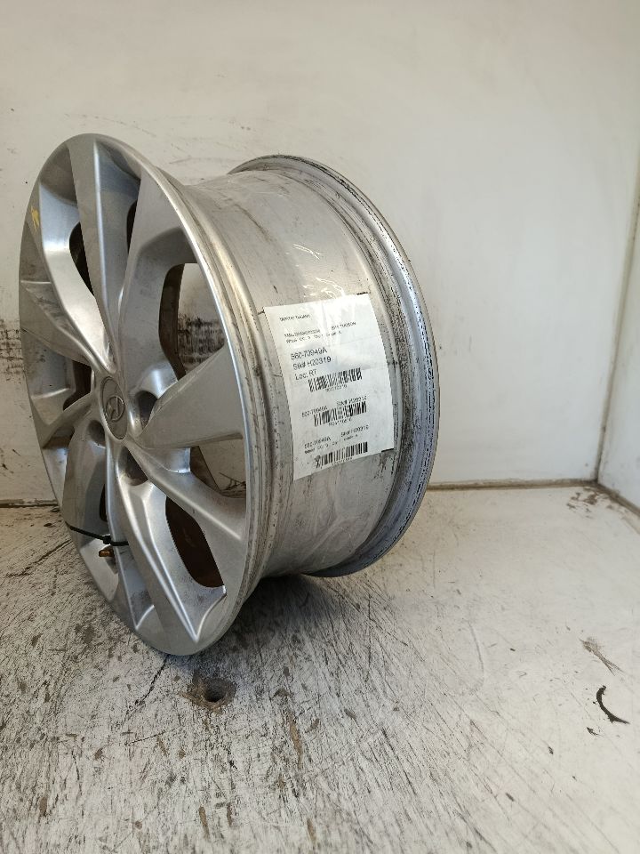 Part image 3