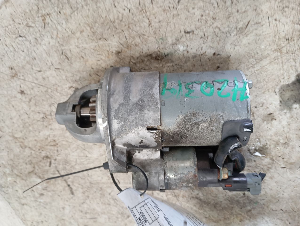 Part image 3
