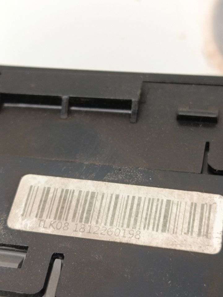 Part image 11