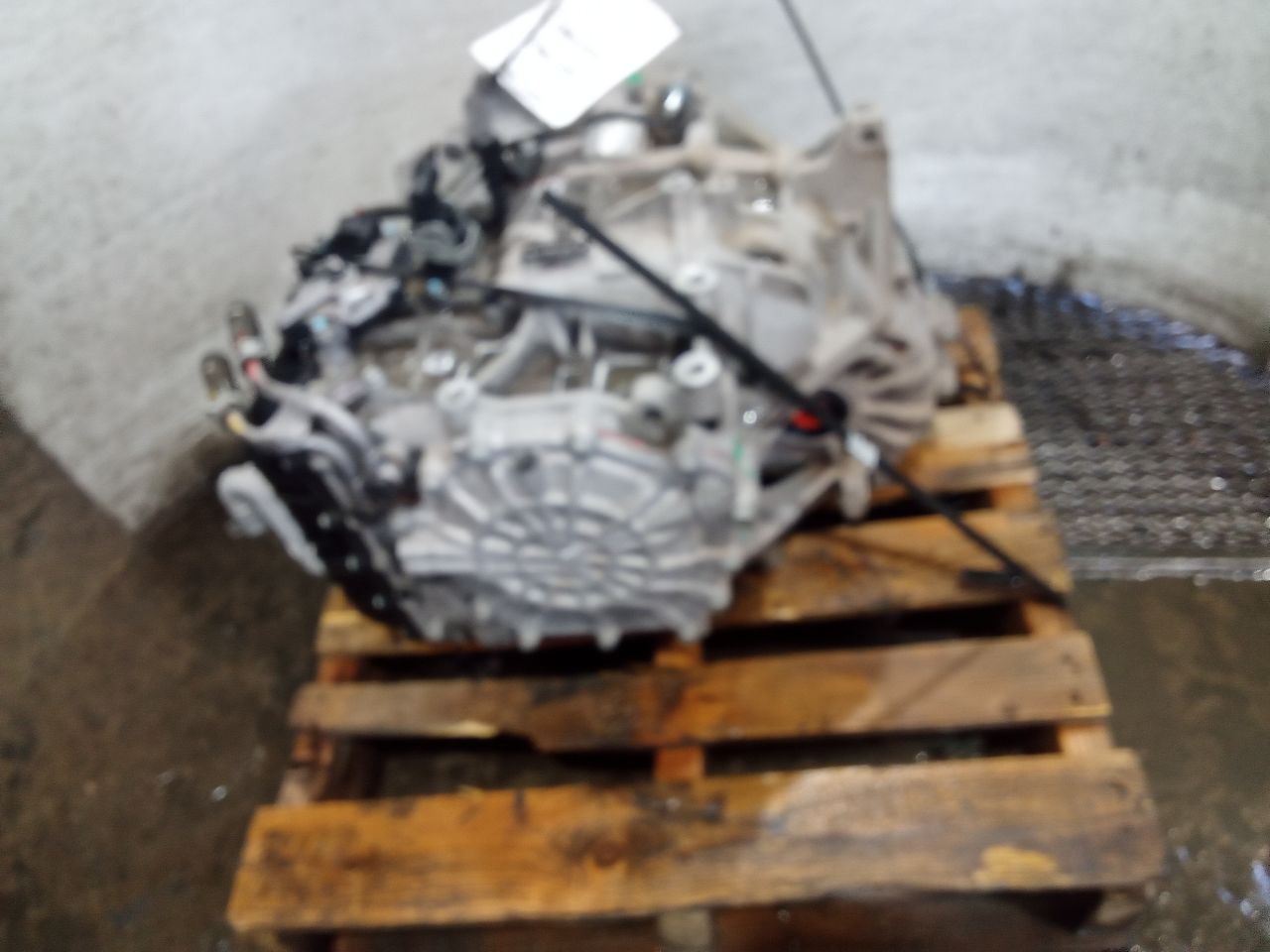 Part image 3