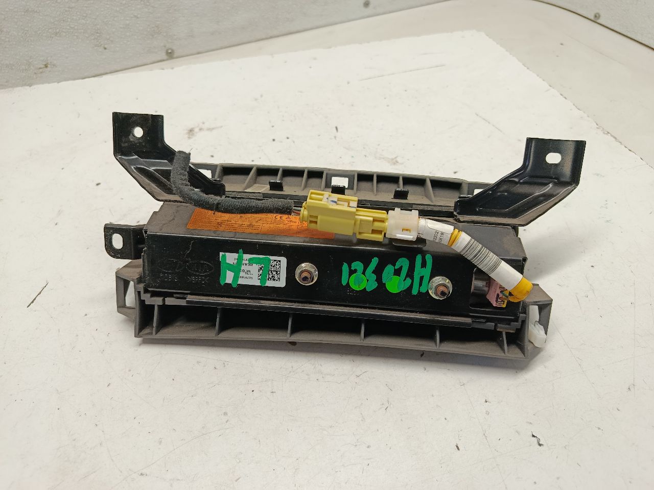 Part image 2