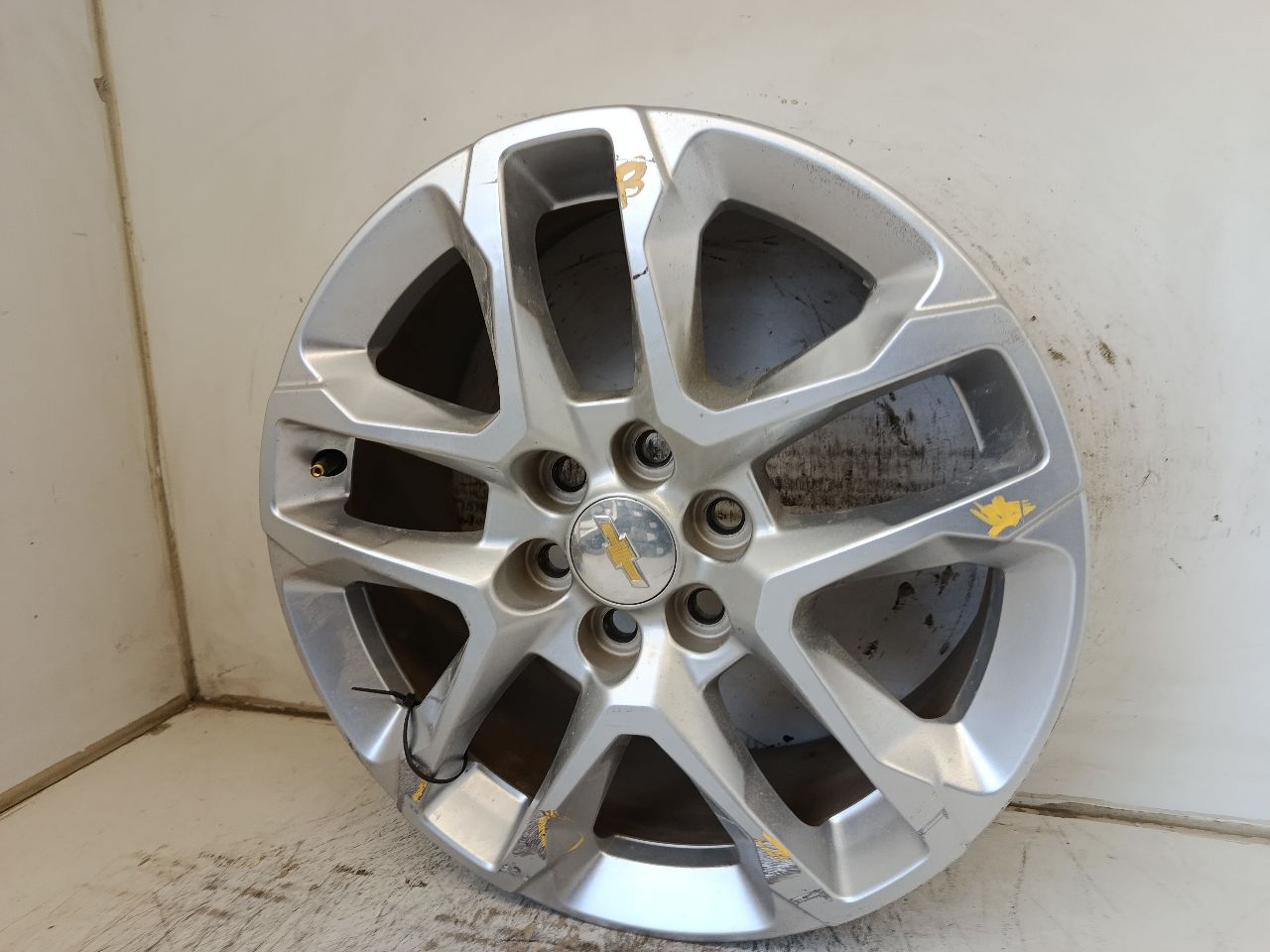 Part image 4