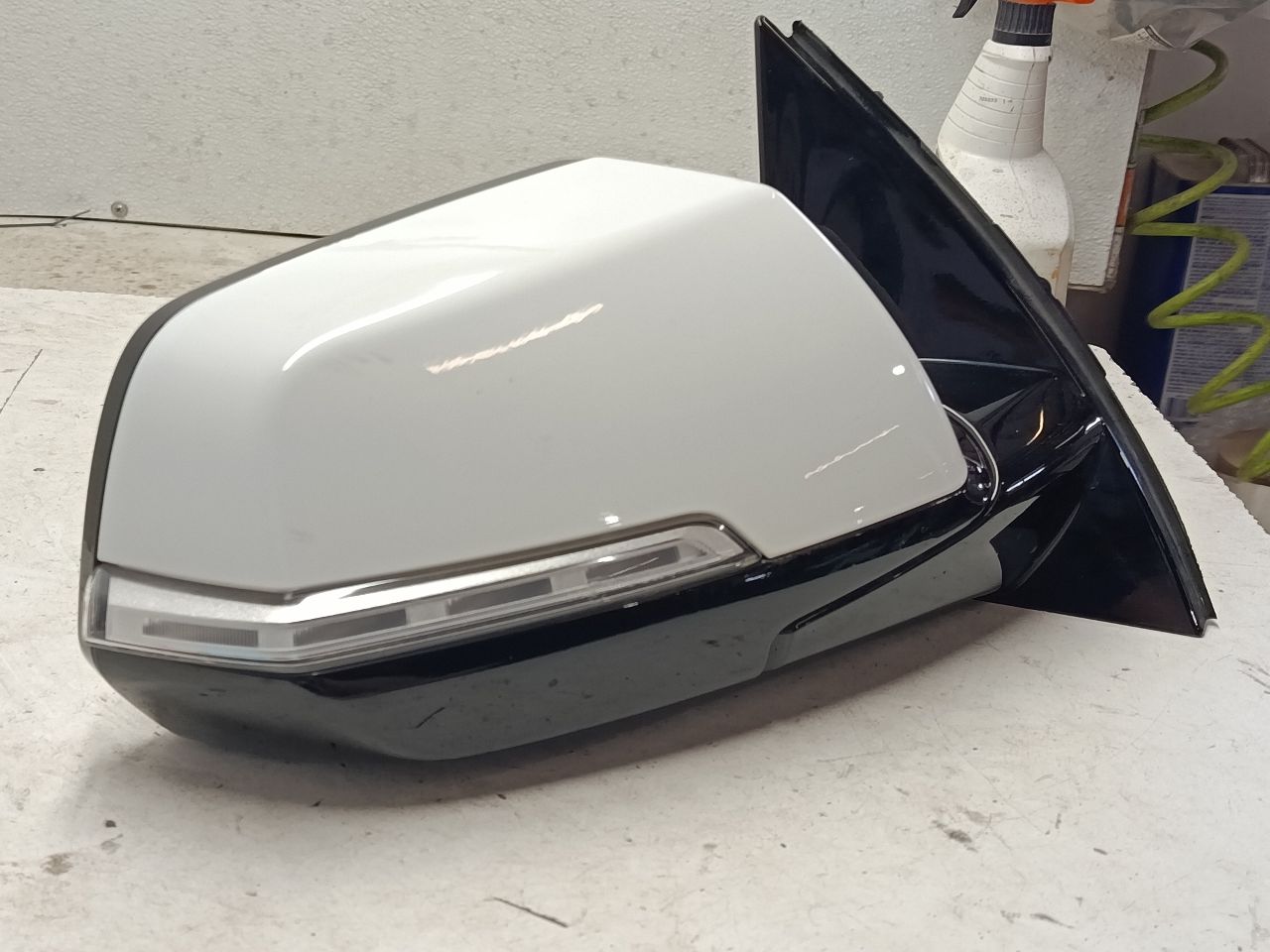 Part image 4