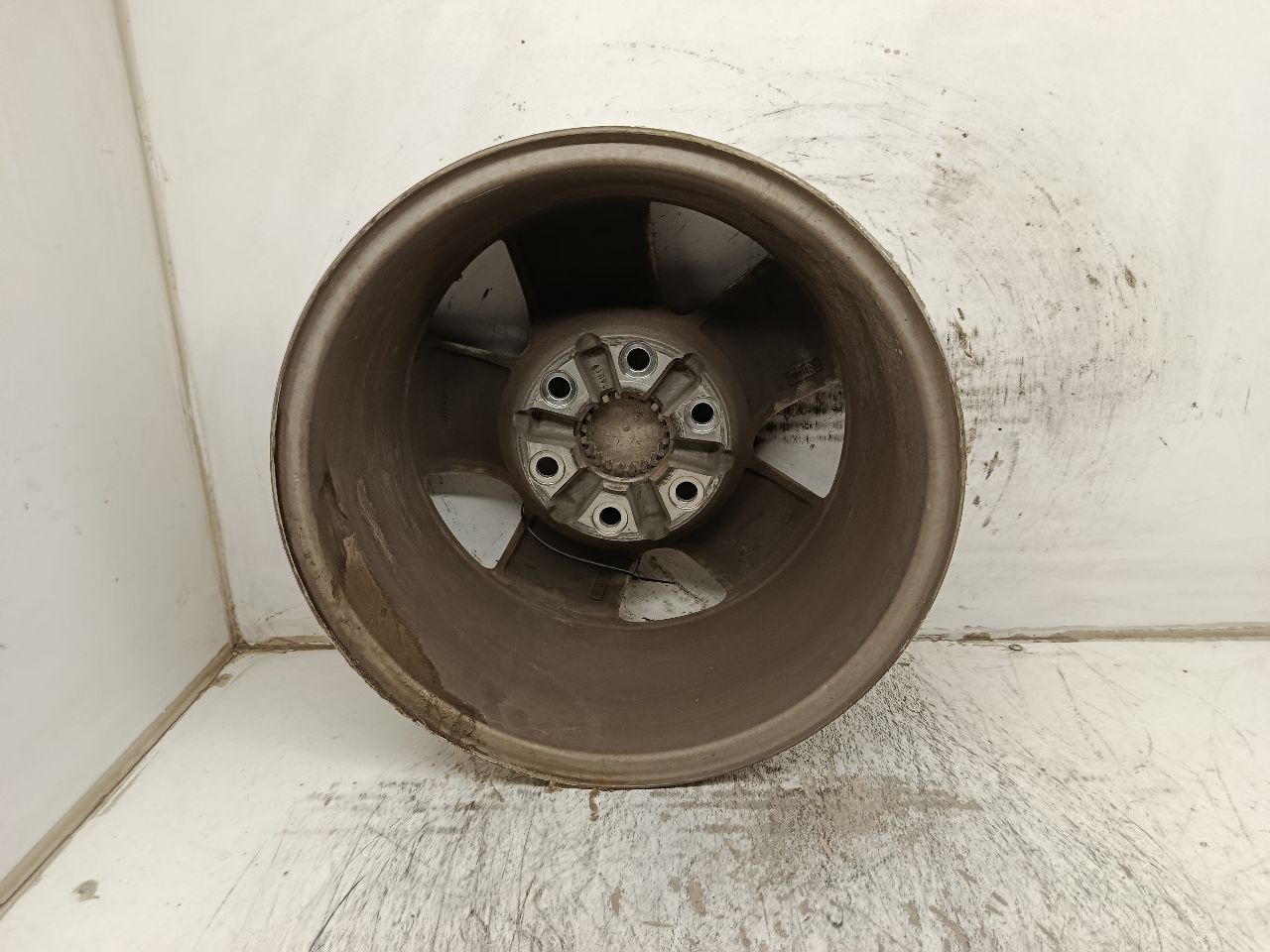 Part image 3