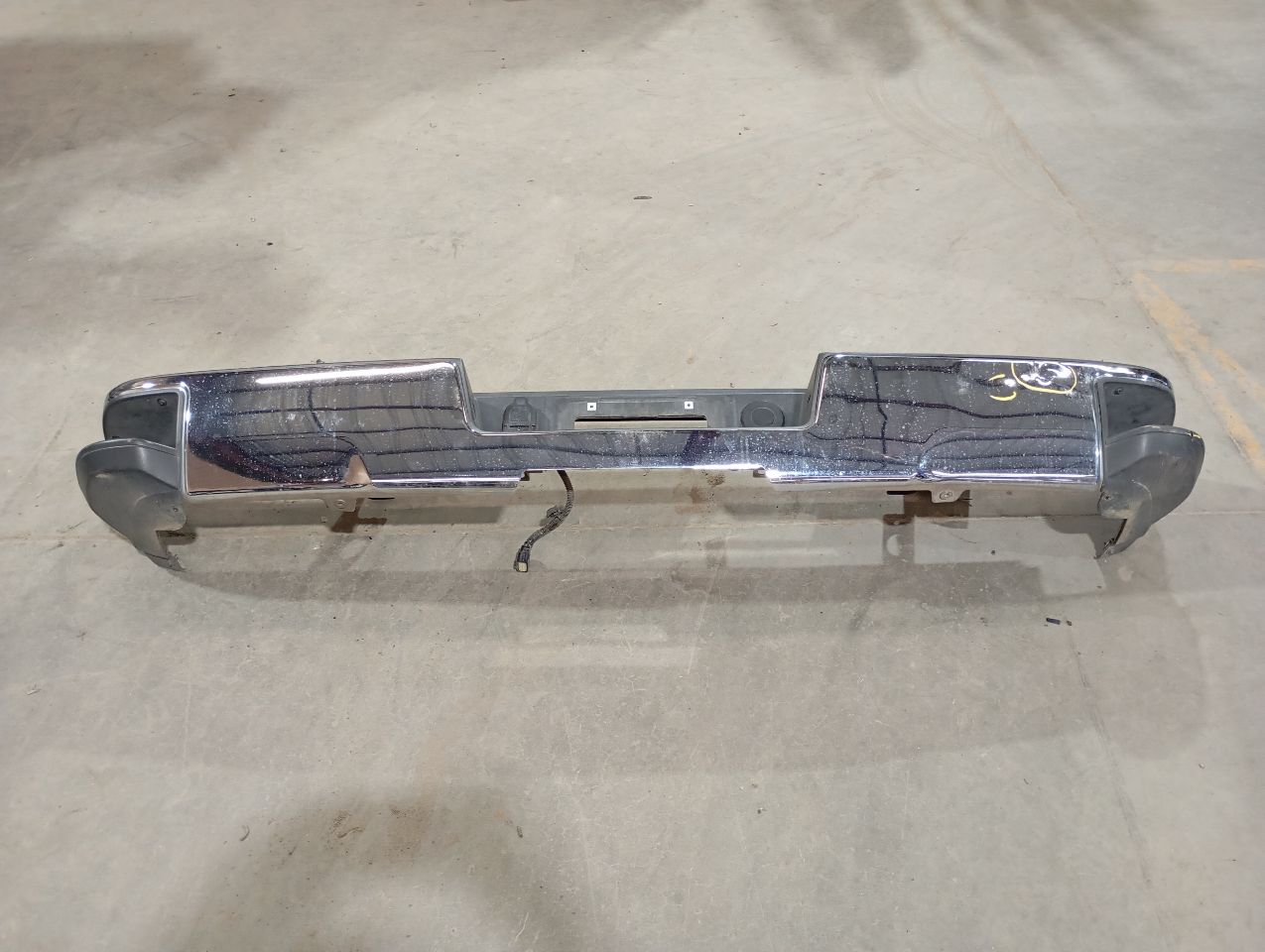 Part image 3