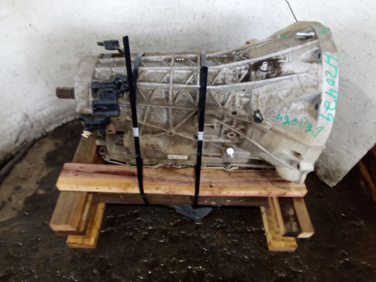 Part image 4