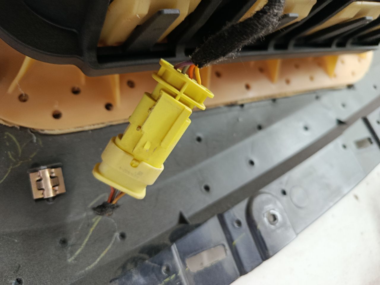 Part image 8