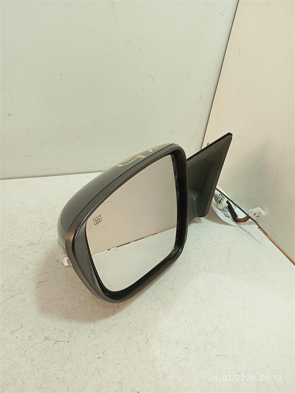 Part image 2