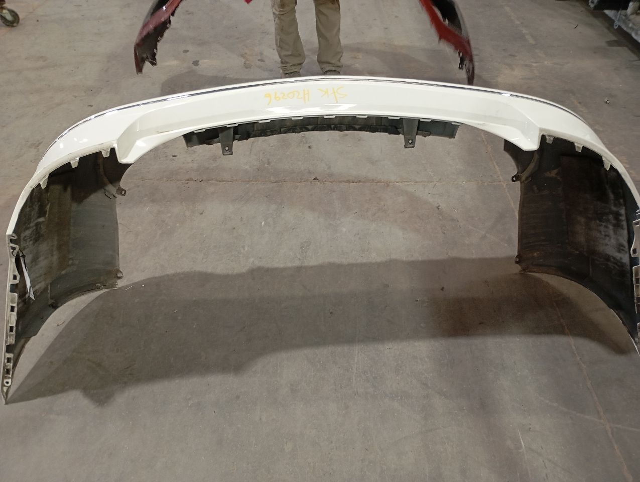 Part image 12
