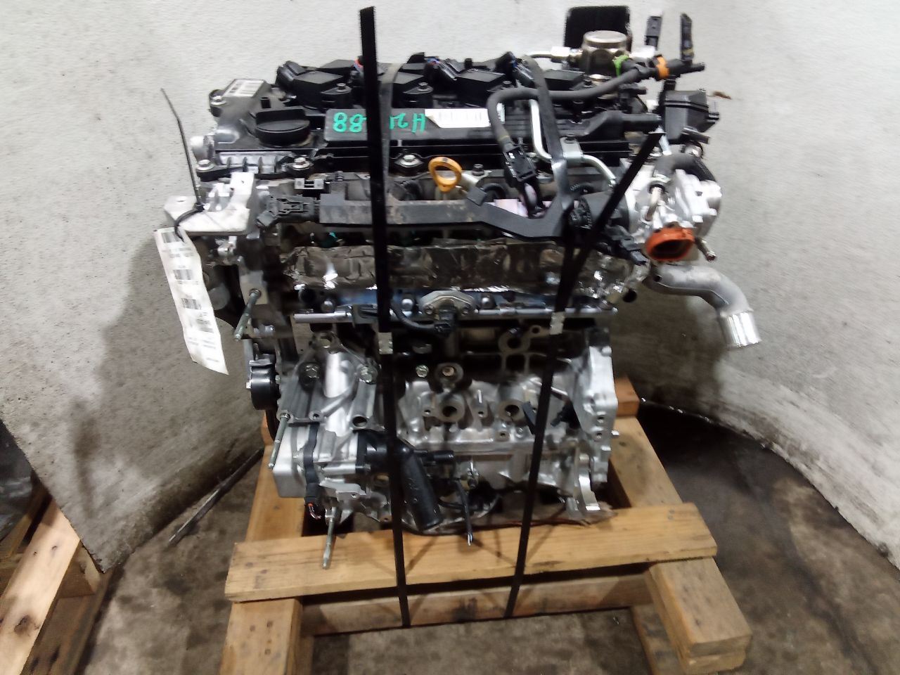 Part image 9