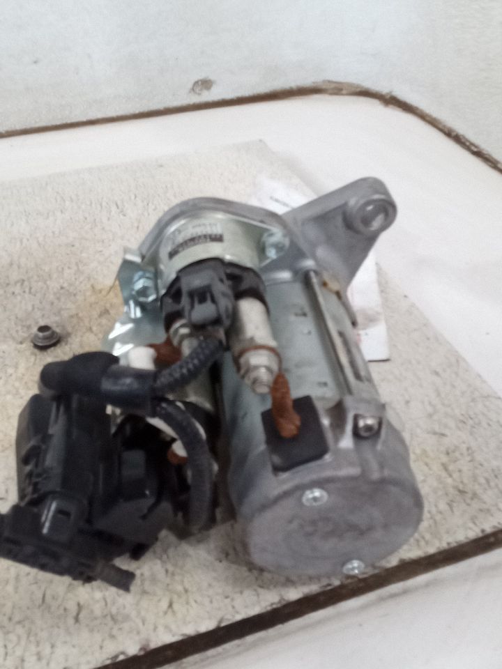 Part image 7