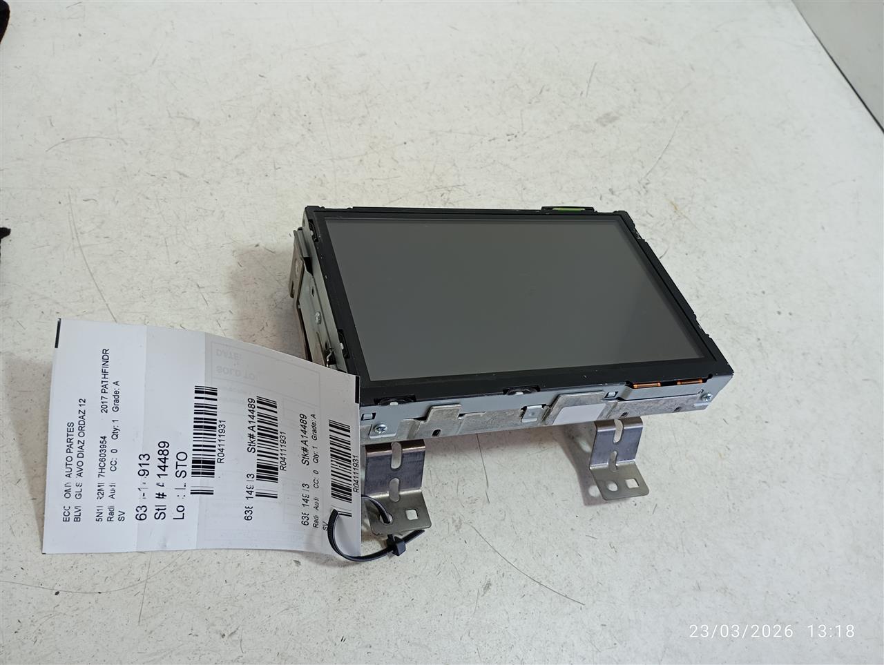 Used 2017 Nissan PATHFINDER w/o navigation - Stock #A14489