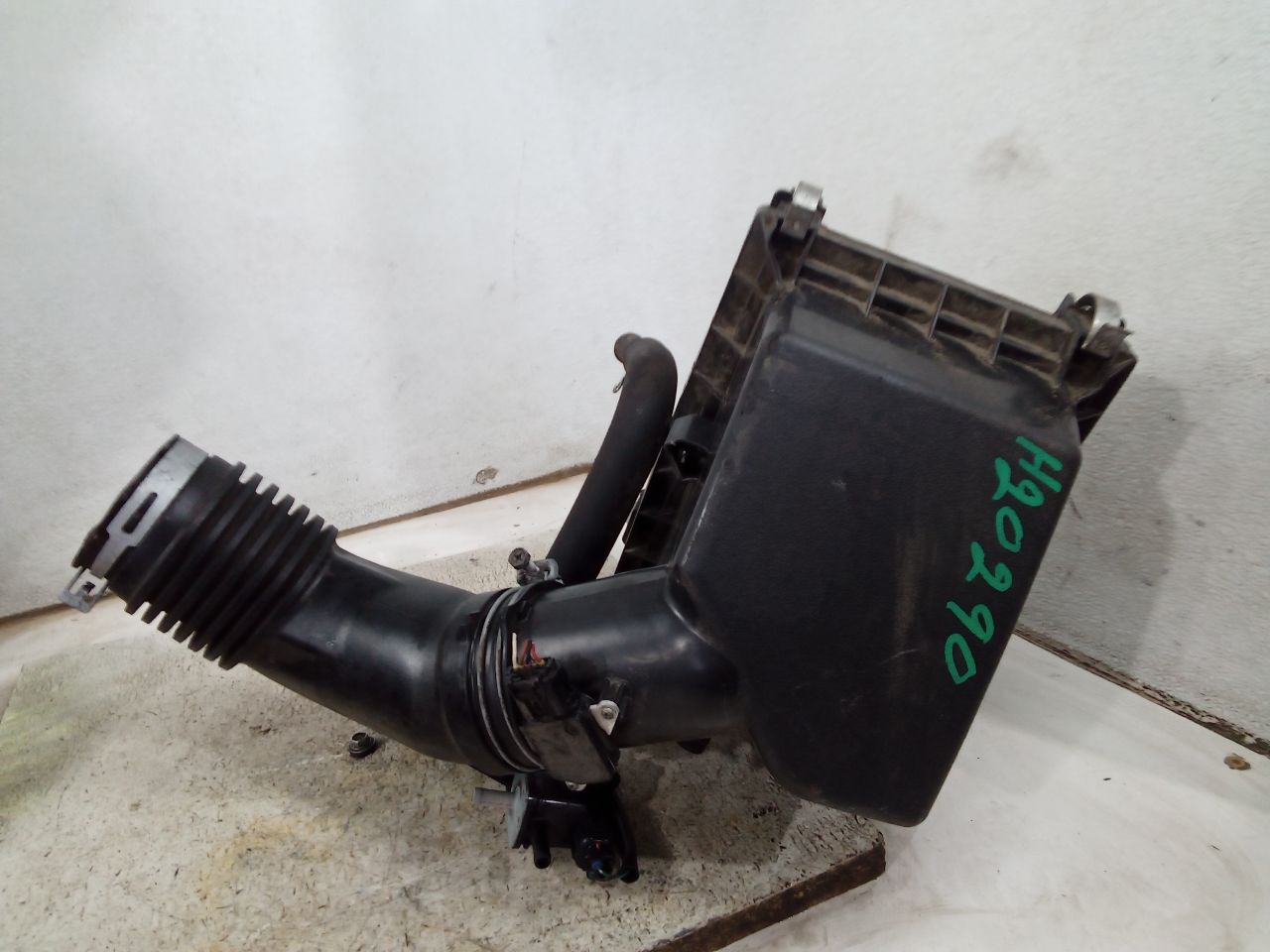 2015 Toyota RAV4 Air Cleaner