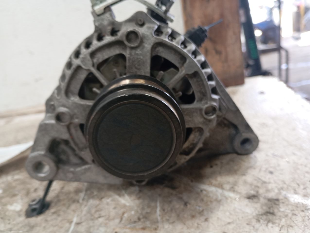 Part image 4