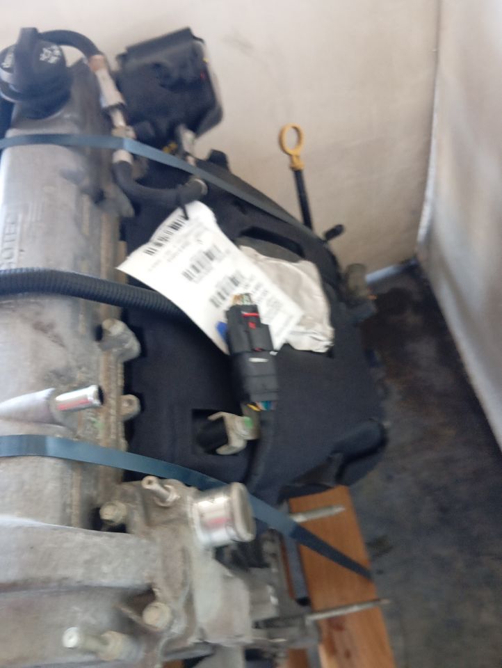 Part image 10