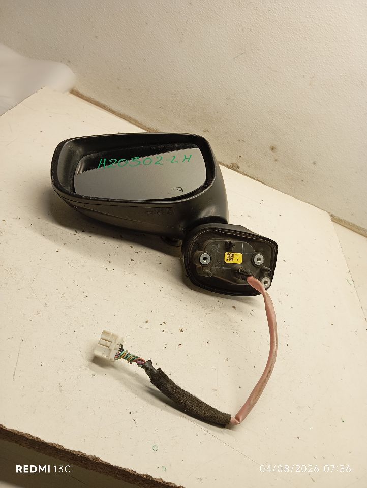 Part image 3