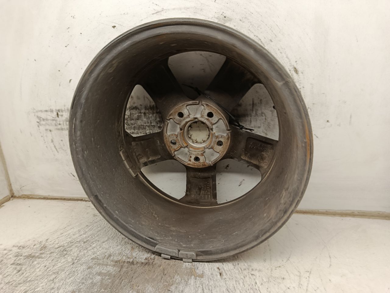 Part image 3
