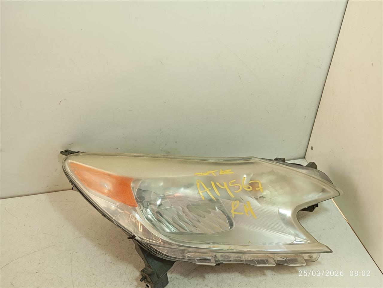 Part image 2