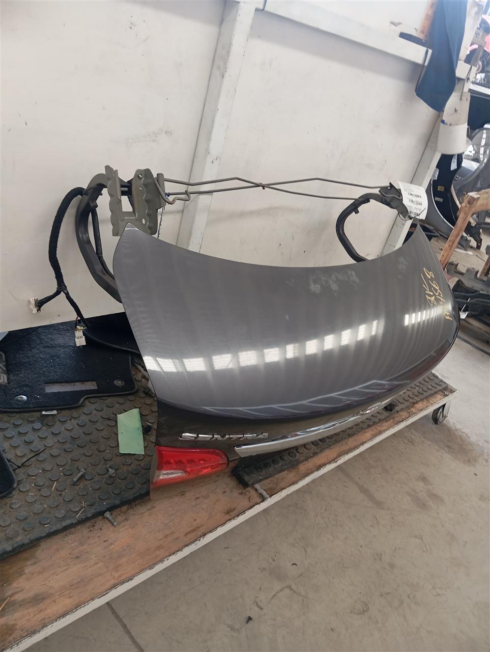 Part image 5