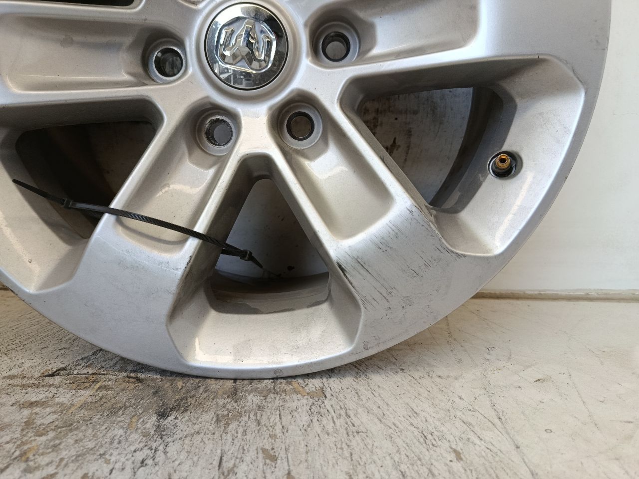 Part image 1