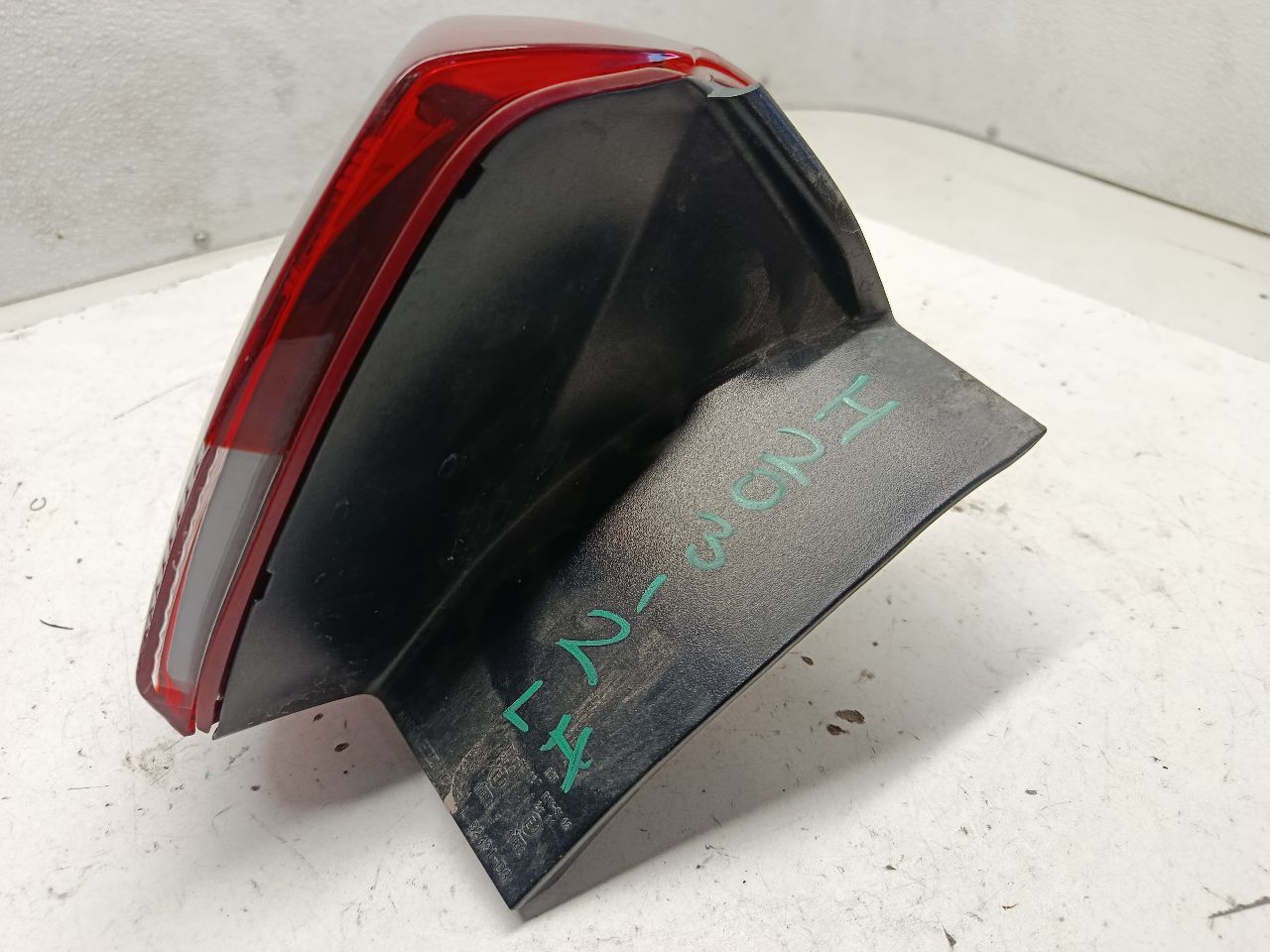 Part image 3