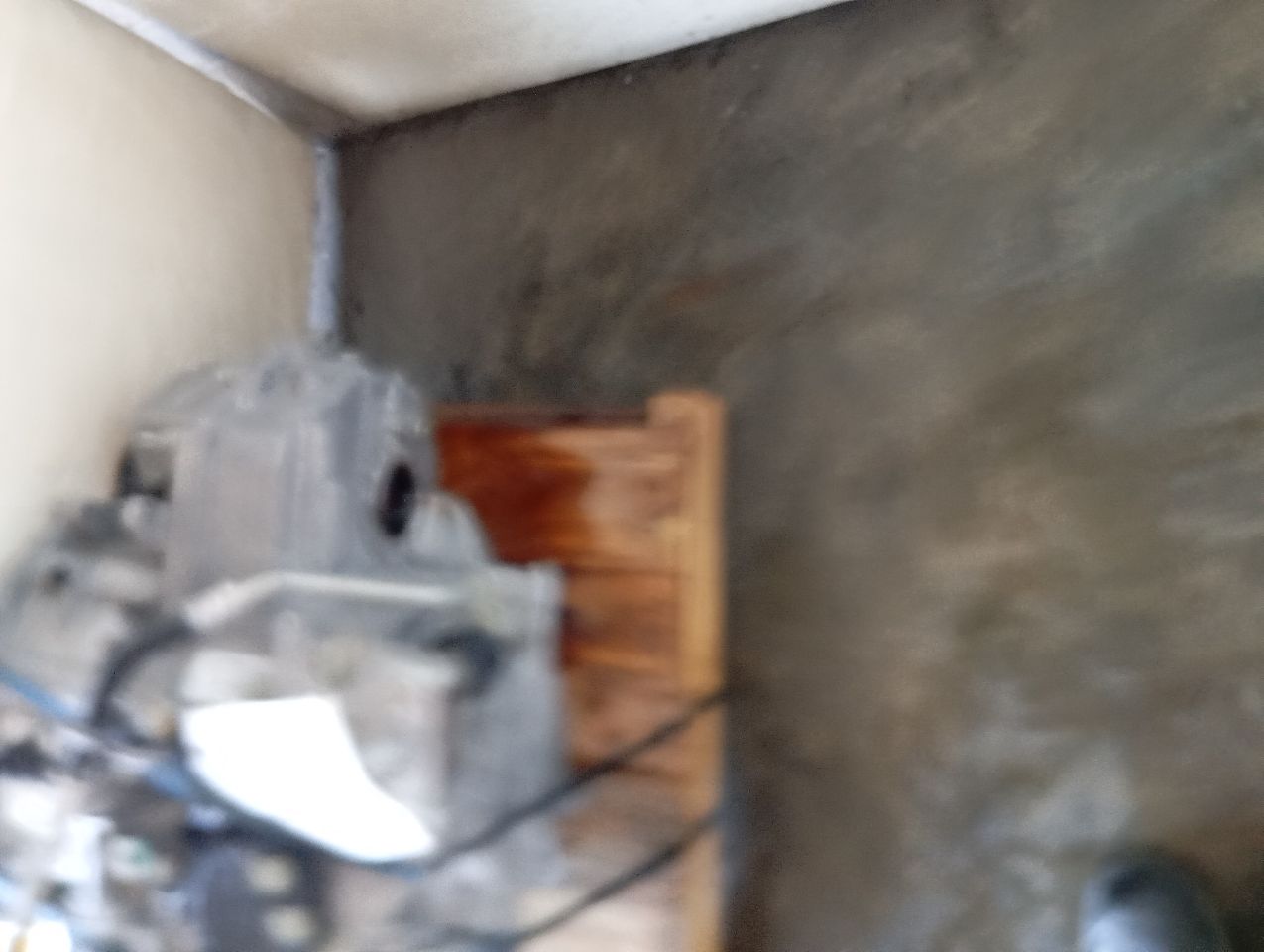 Part image 9