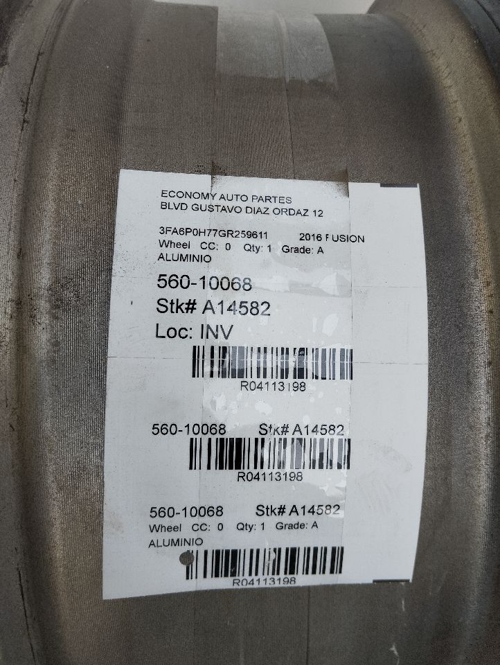 2016 Ford FUSION Wheel