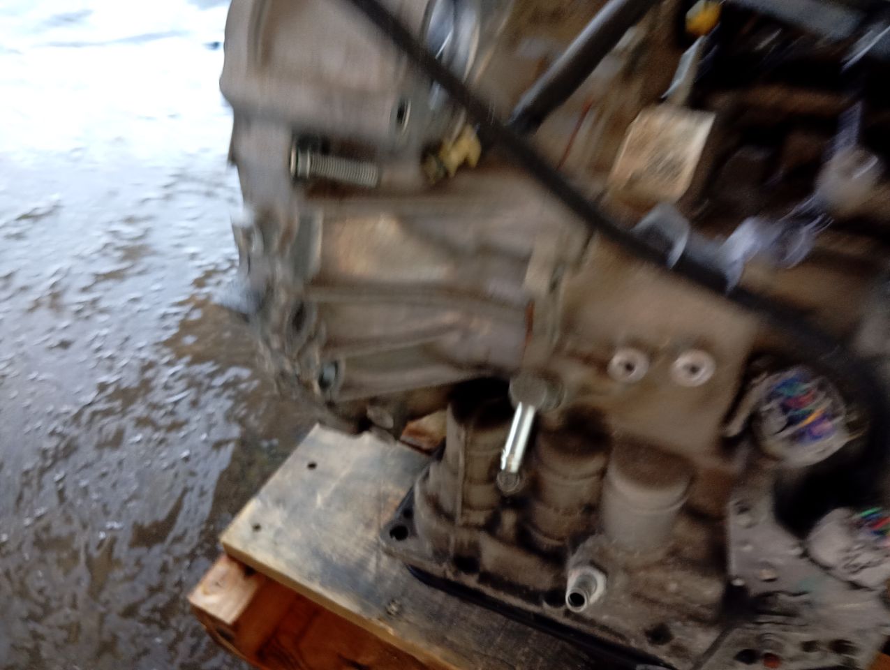 Part image 12