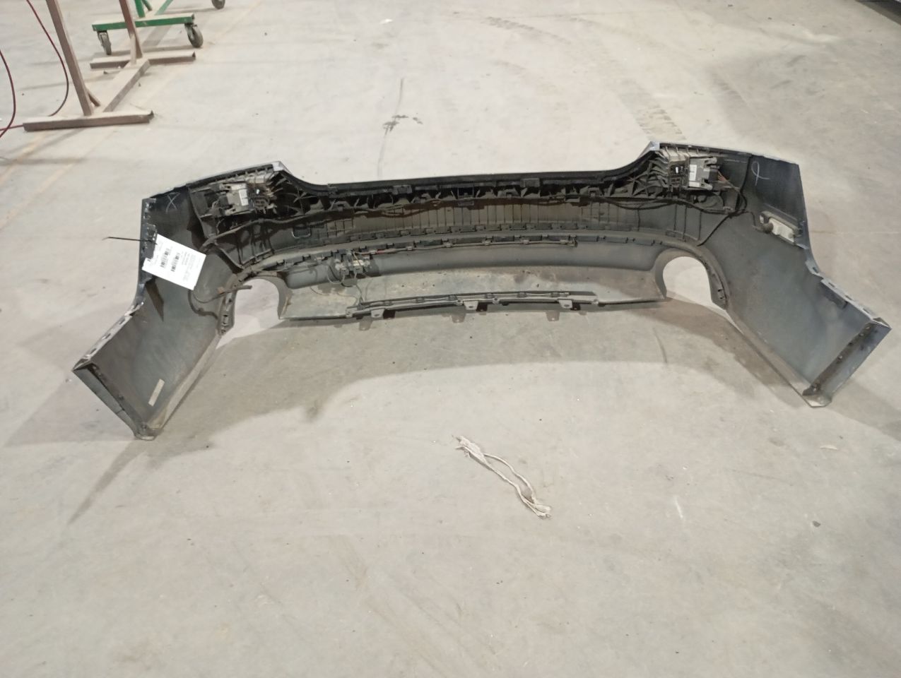 Part image 3