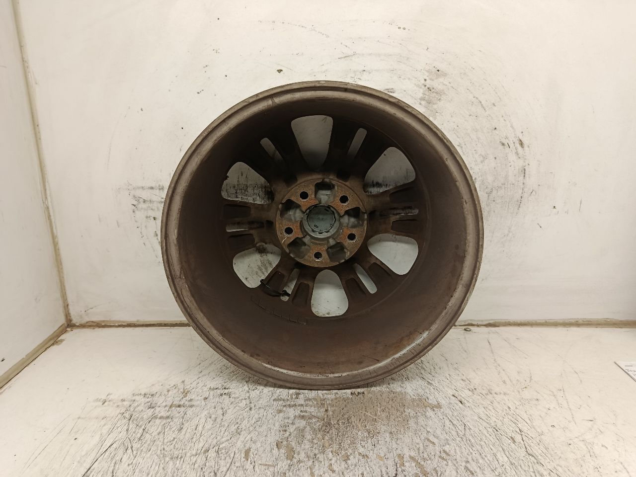 Part image 3