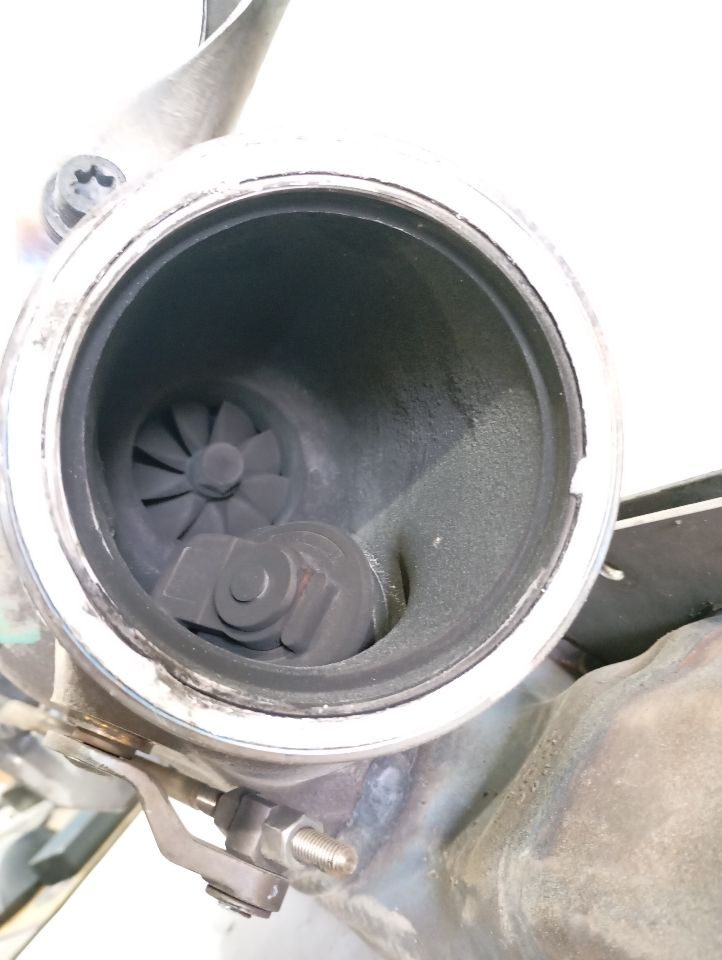 Part image 8
