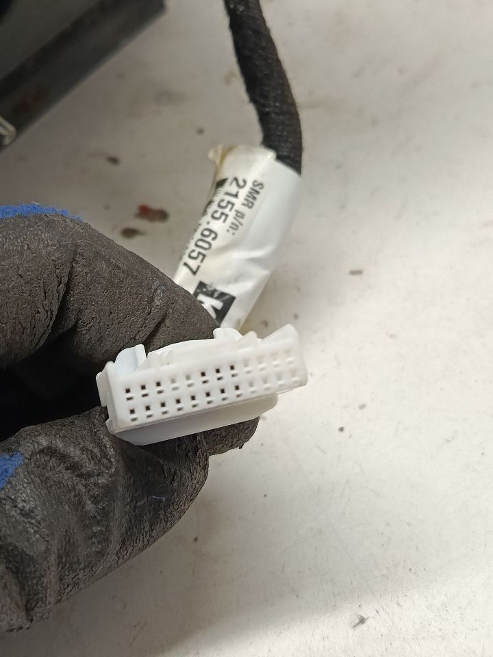 Part image 8