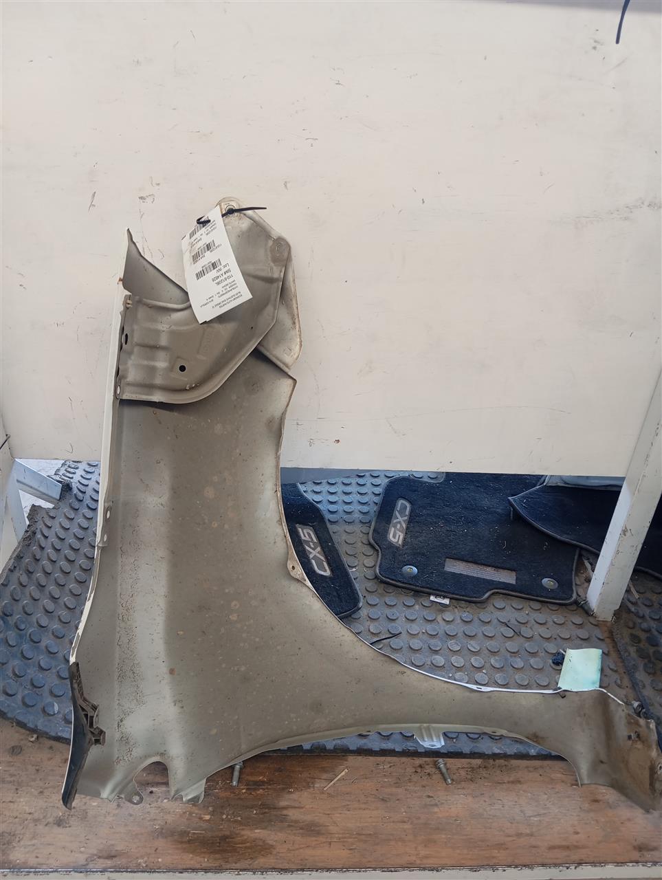 Part image 4