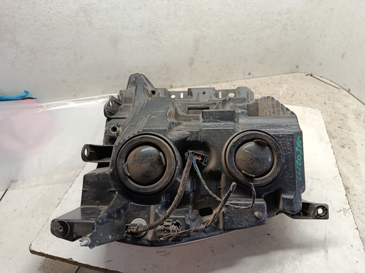Part image 3