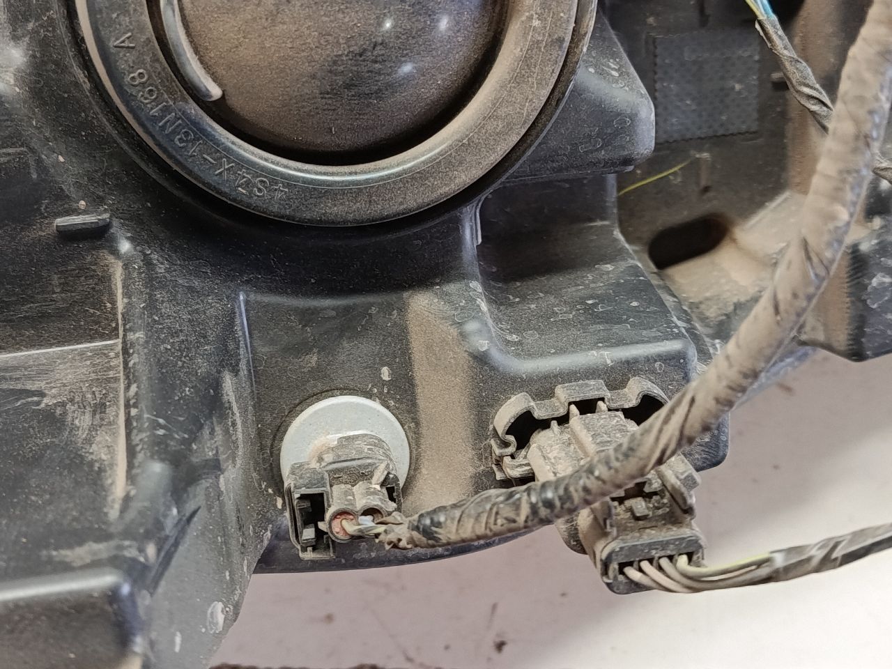 Part image 5